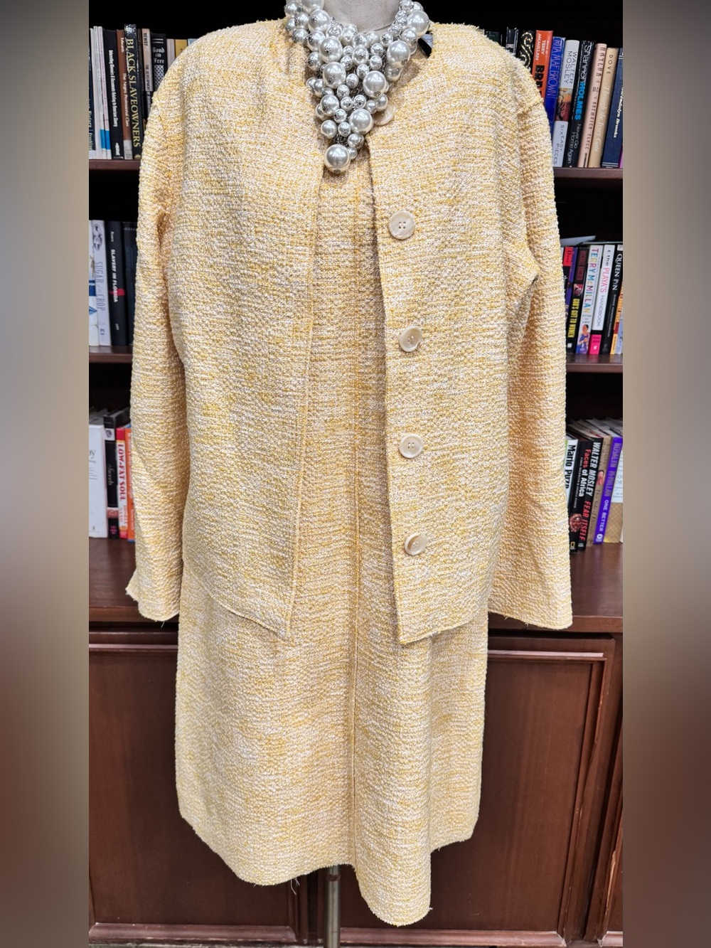 NWT ST JOHN COLLECTION Yellow Tweed Jacket and Skirt Set 14 XL